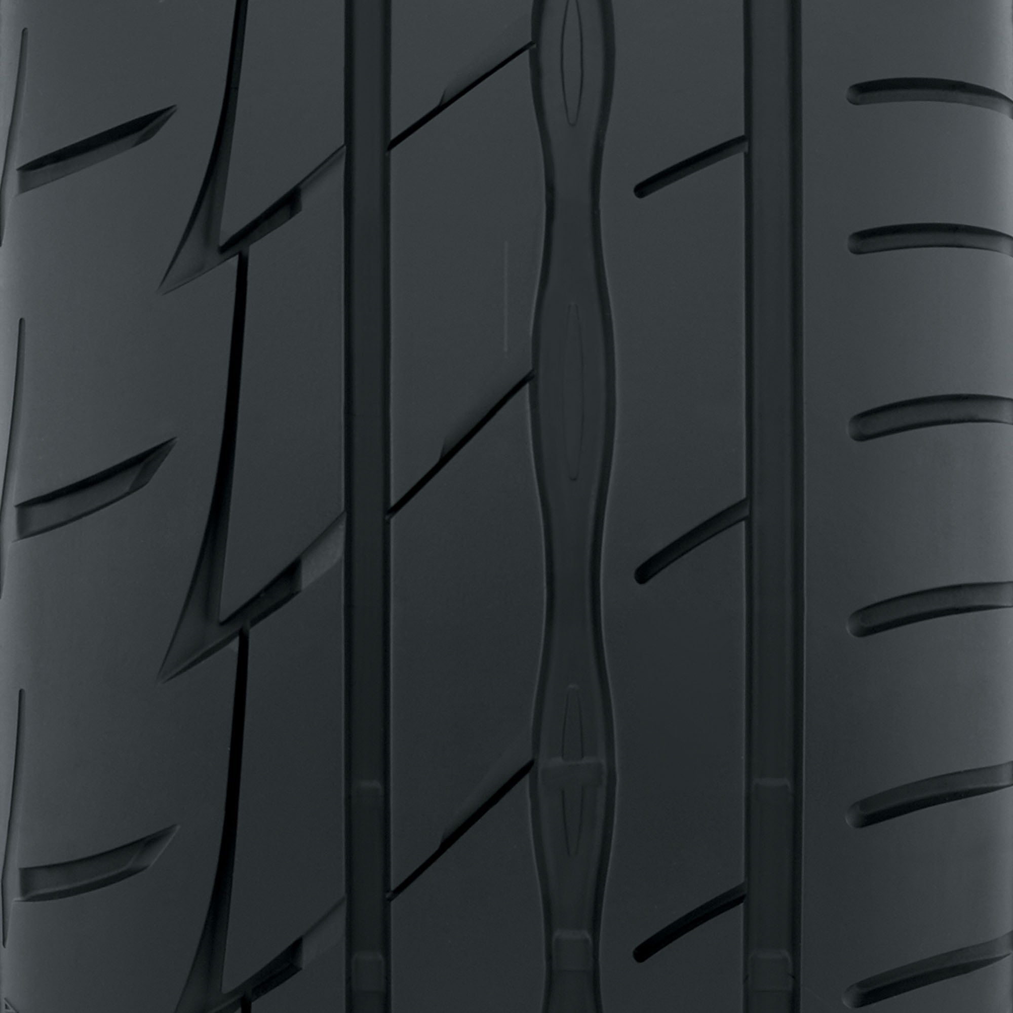 Firestone Firehawk Indy 500 UHP Summer 225/35R19 88W XL Passenger Tire Firestone