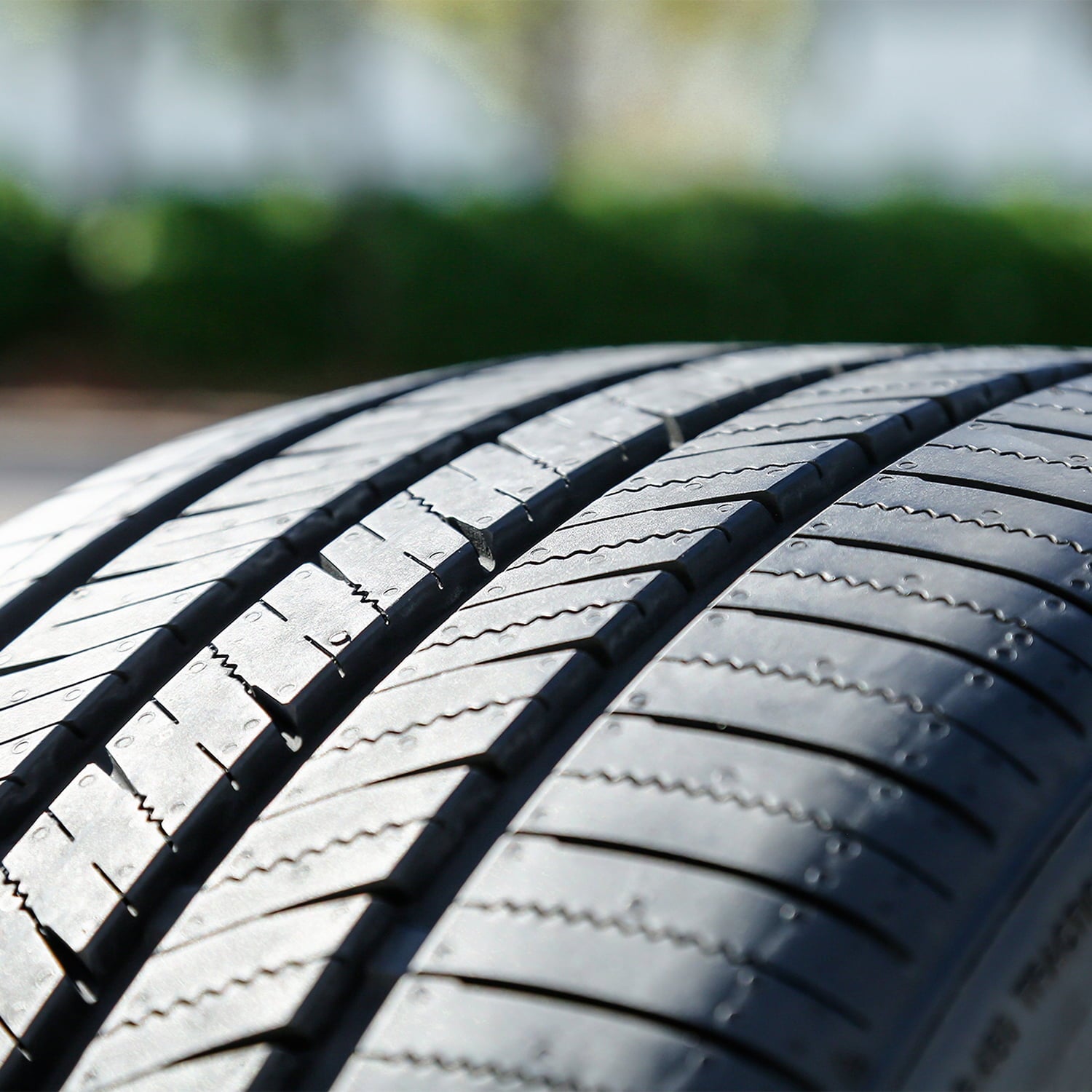 Arisun Aggressor ZS03 225/50R18 95W High Performance a/s All Season Tire Arisun