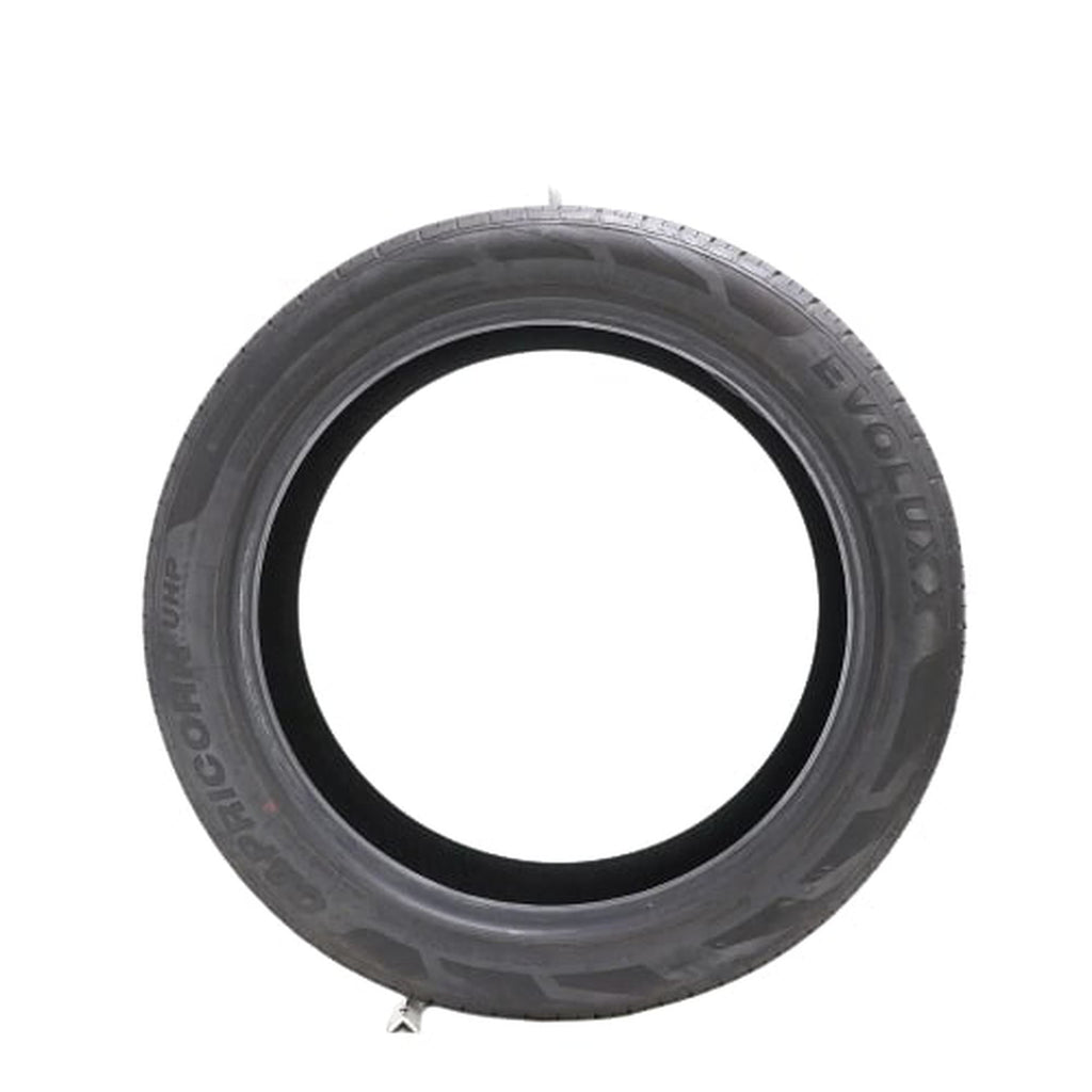 Evoluxx Capricorn UHP UHP 235/55R19 105Y XL Passenger Tire Evoluxx
