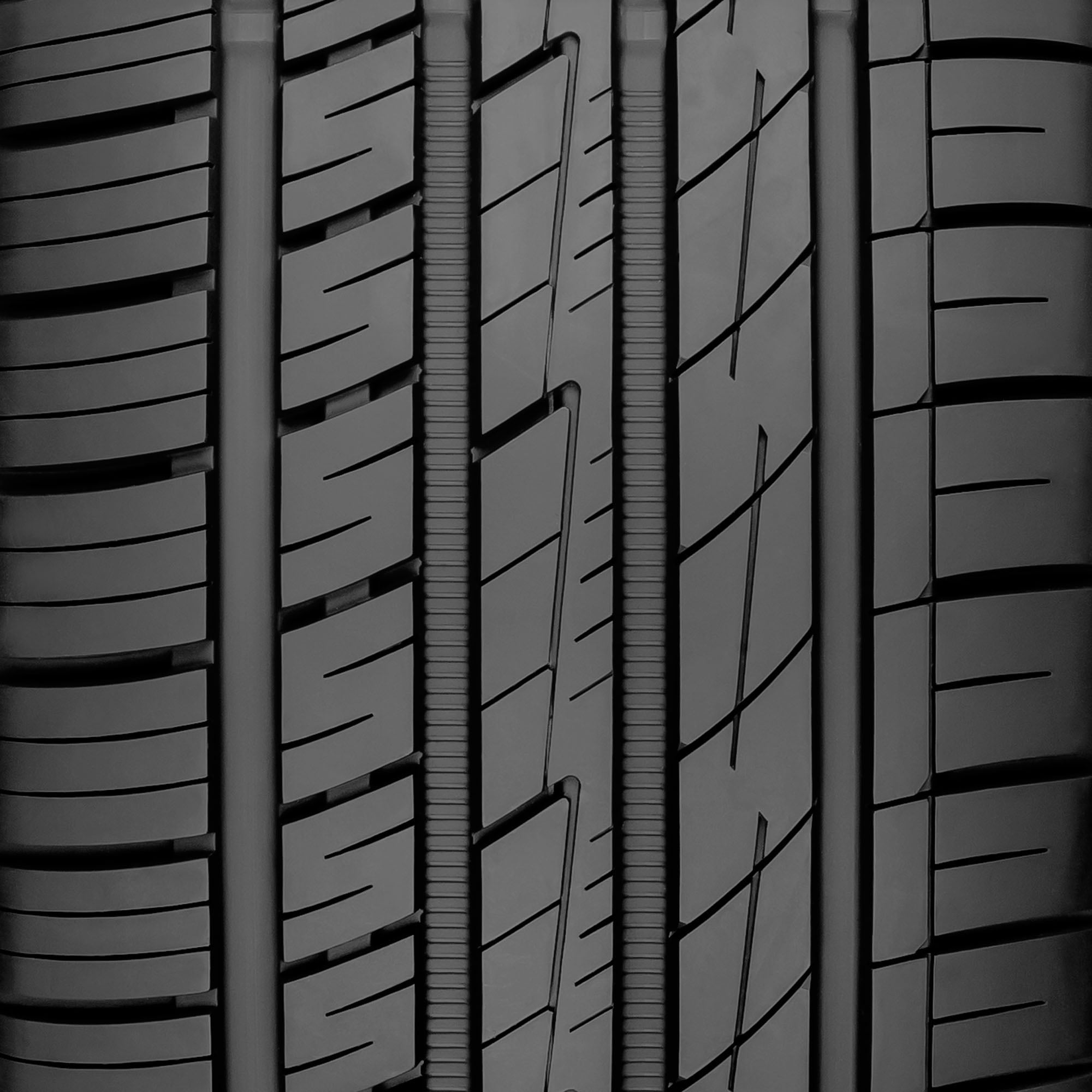 Nexen N Fera AU7 235/55ZR17 99W Tire Nexen