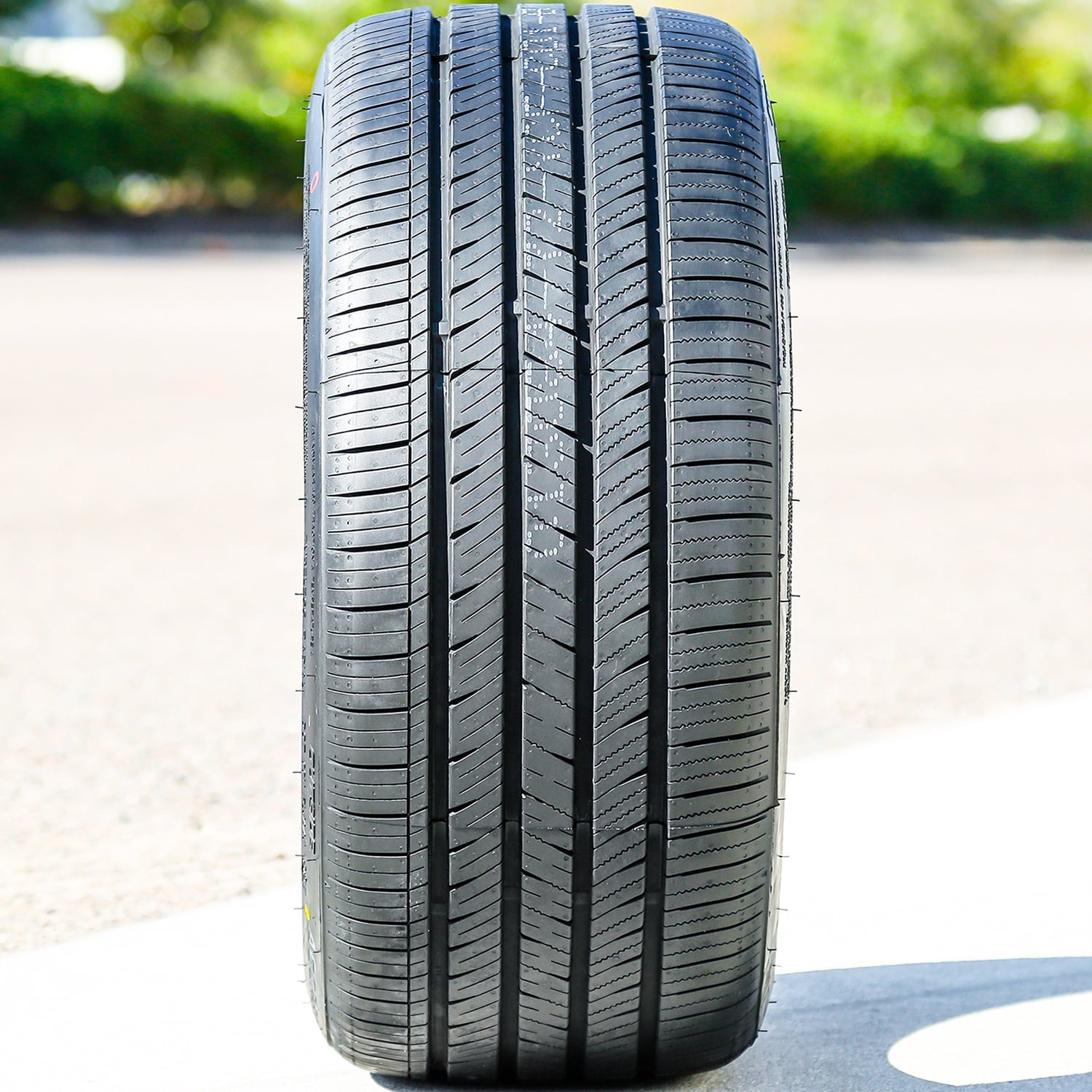 Arisun Aggressor ZS03 225/50R18 95W High Performance a/s All Season Tire Arisun