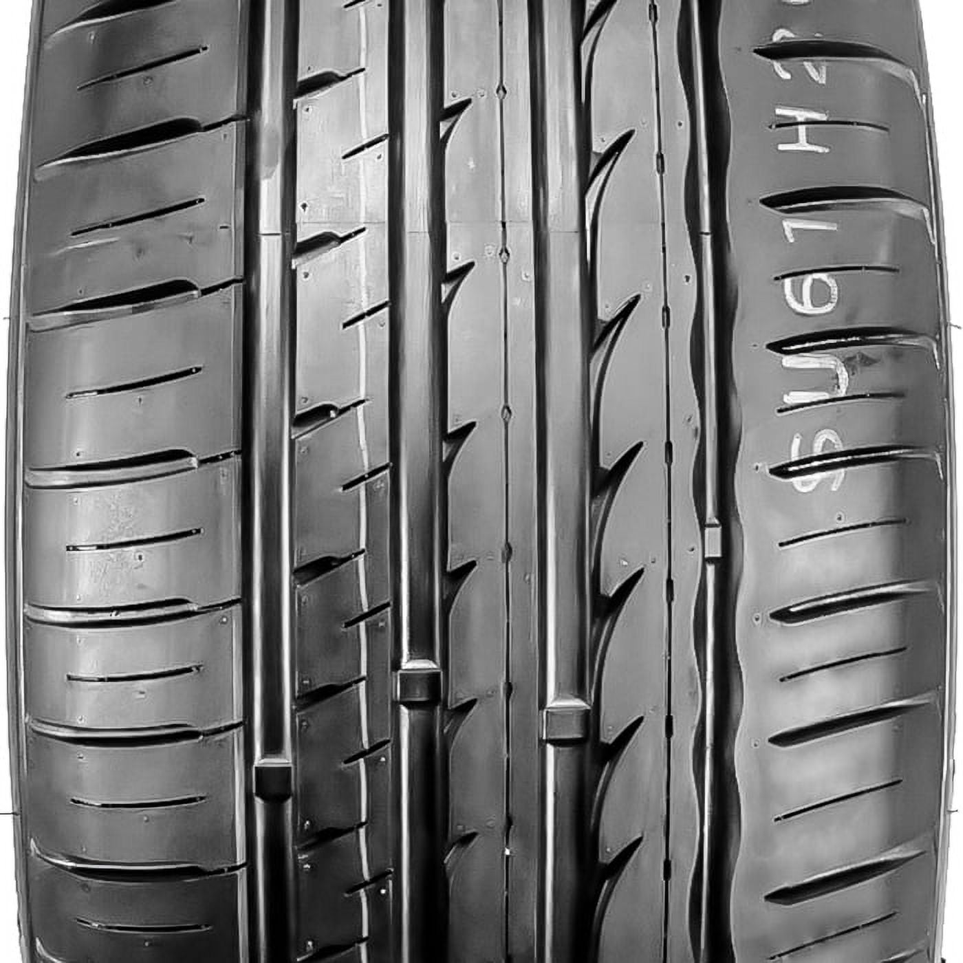 Vanderbilt Velozza ZXV4 235/50R17SL 96W Tire Velozza